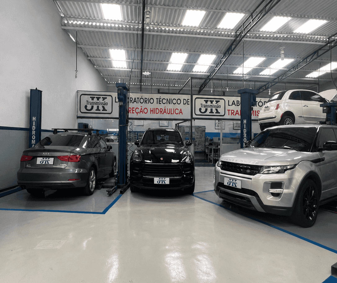 Troca de óleo em Audi na JK Transmissão
